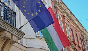 Угорщина чекає на заробітчан з України