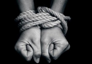 Заробітчани Франківщини про пастки за кордоном