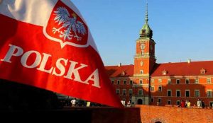 З наступного року в Польщі вводять нові правила для іноземців