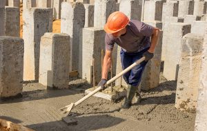 “Кожен другий не повернеться”. Як переконати чоловіків не виїжджати з України після війни