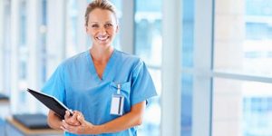 В Польщі медики консультують українською мовою по телефону