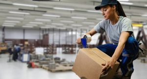 Вплив біженців з України на економіку Польщі: як українці рятують добробут сусідньої країни