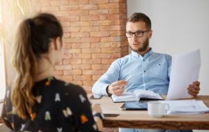 Кадровий голод в Україні: кого катастрофічно бракує і де платять найбільше